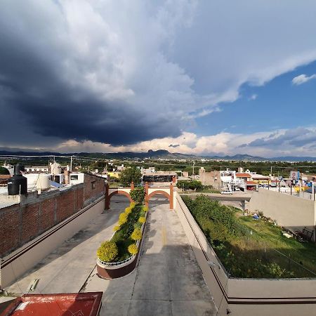 Auto Hotel Luz De Luna Γκουαναχουάτο Εξωτερικό φωτογραφία